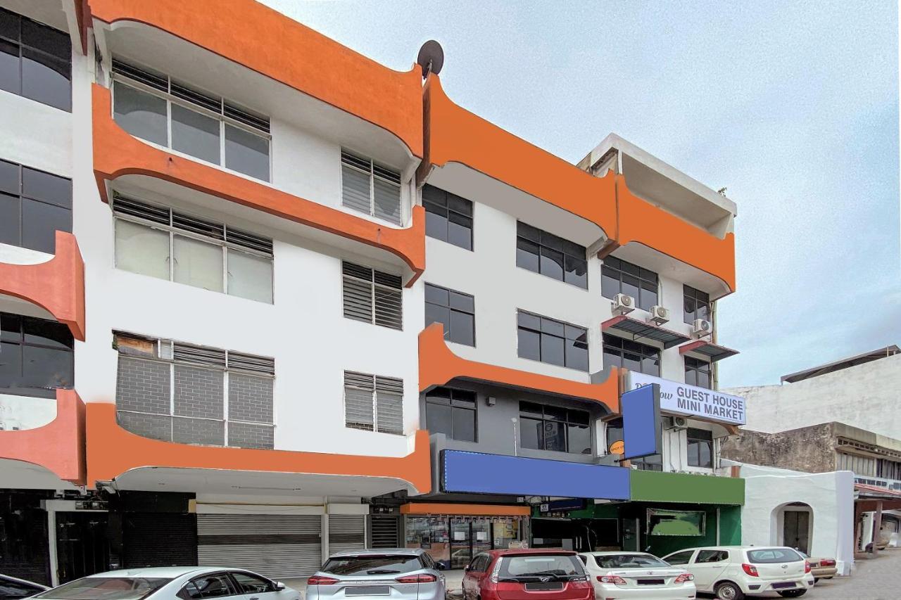 Spot On 90123 Rainbow Guest House George Town Exterior photo